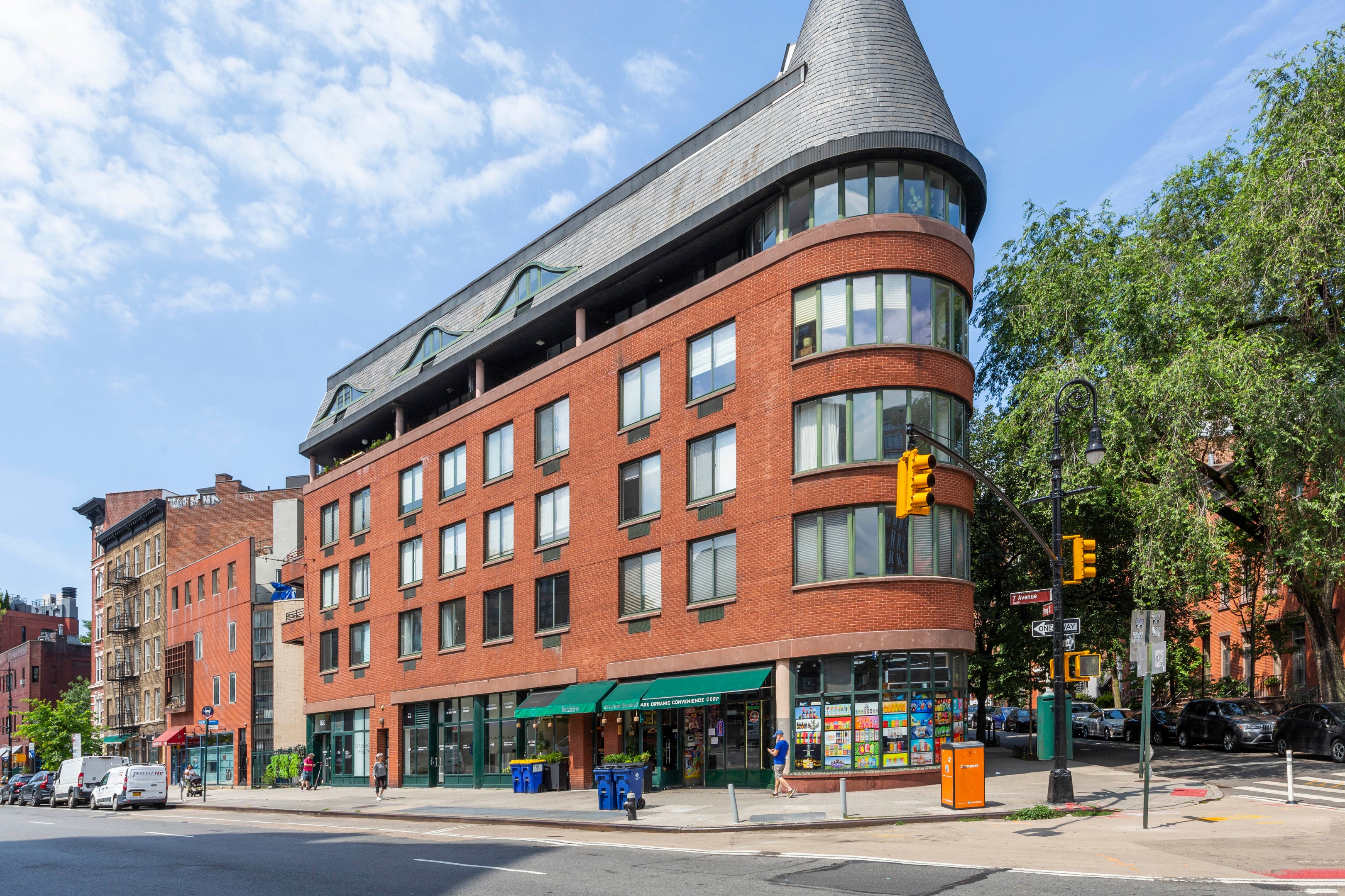 22 Perry Street 2B