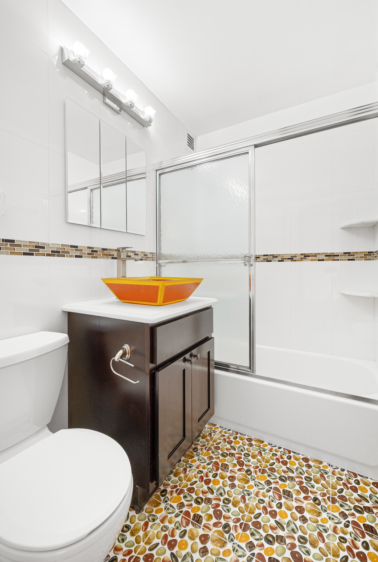 155 E 34th Street 11L
