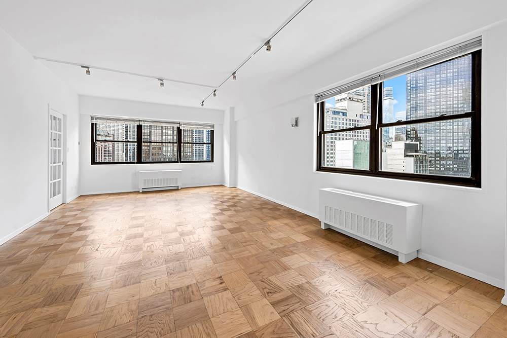58 W 58th Street 32F