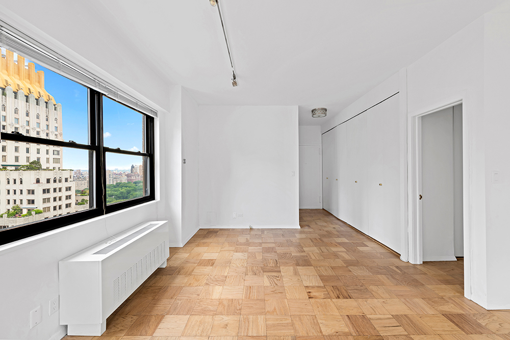 58 W 58th Street 32F