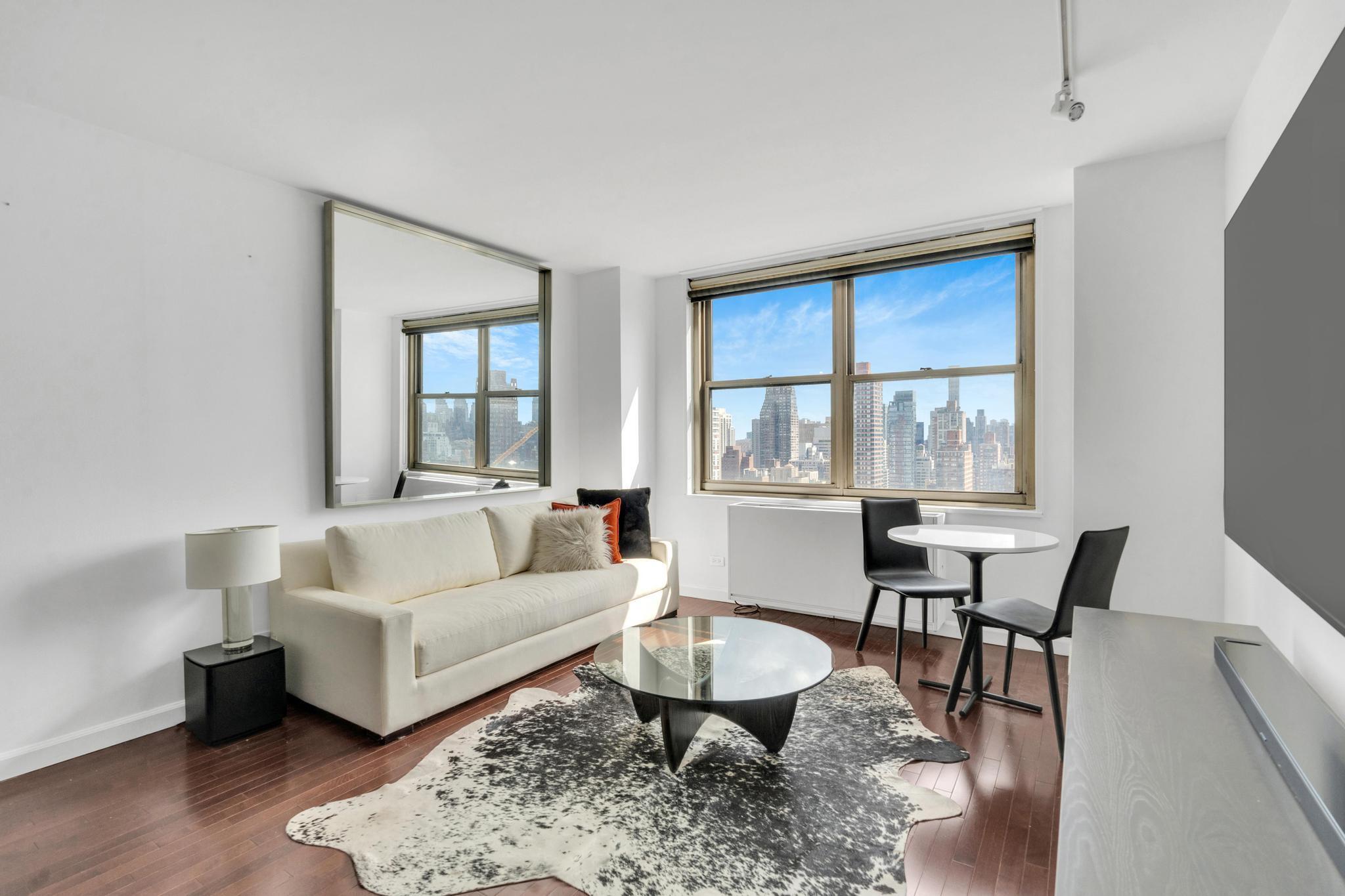 301 E 79th Street 28K