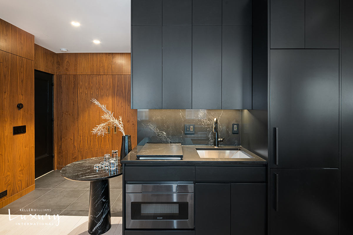 465 Park Avenue 406