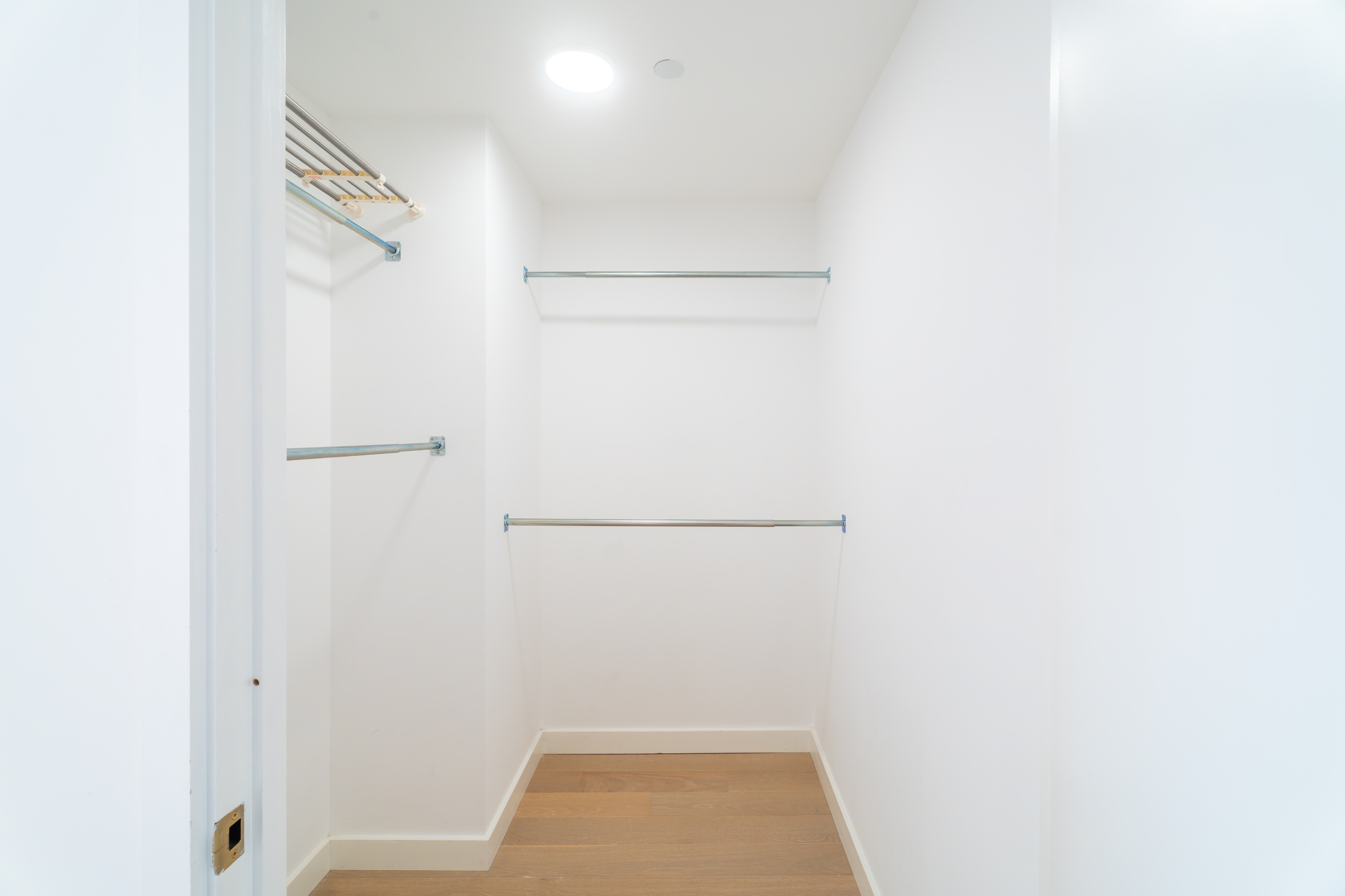 3 Court Square 3001