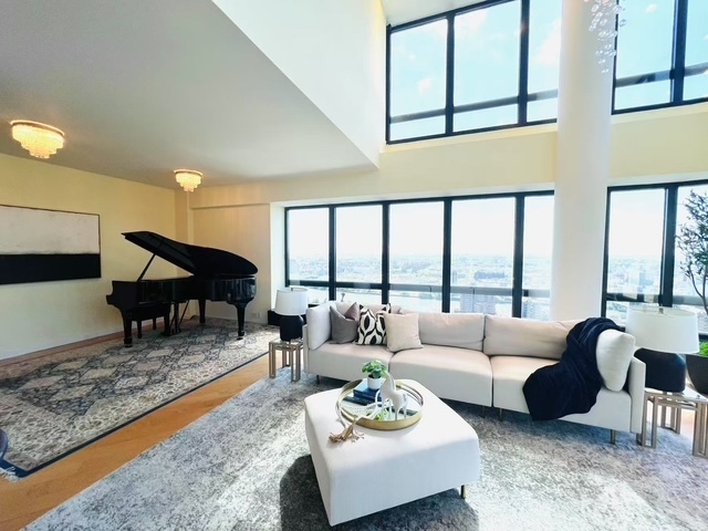 530 E 76th Street 35H36H
