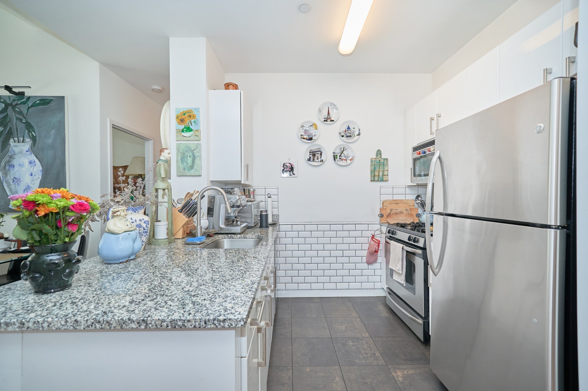 184 Kent Avenue D318