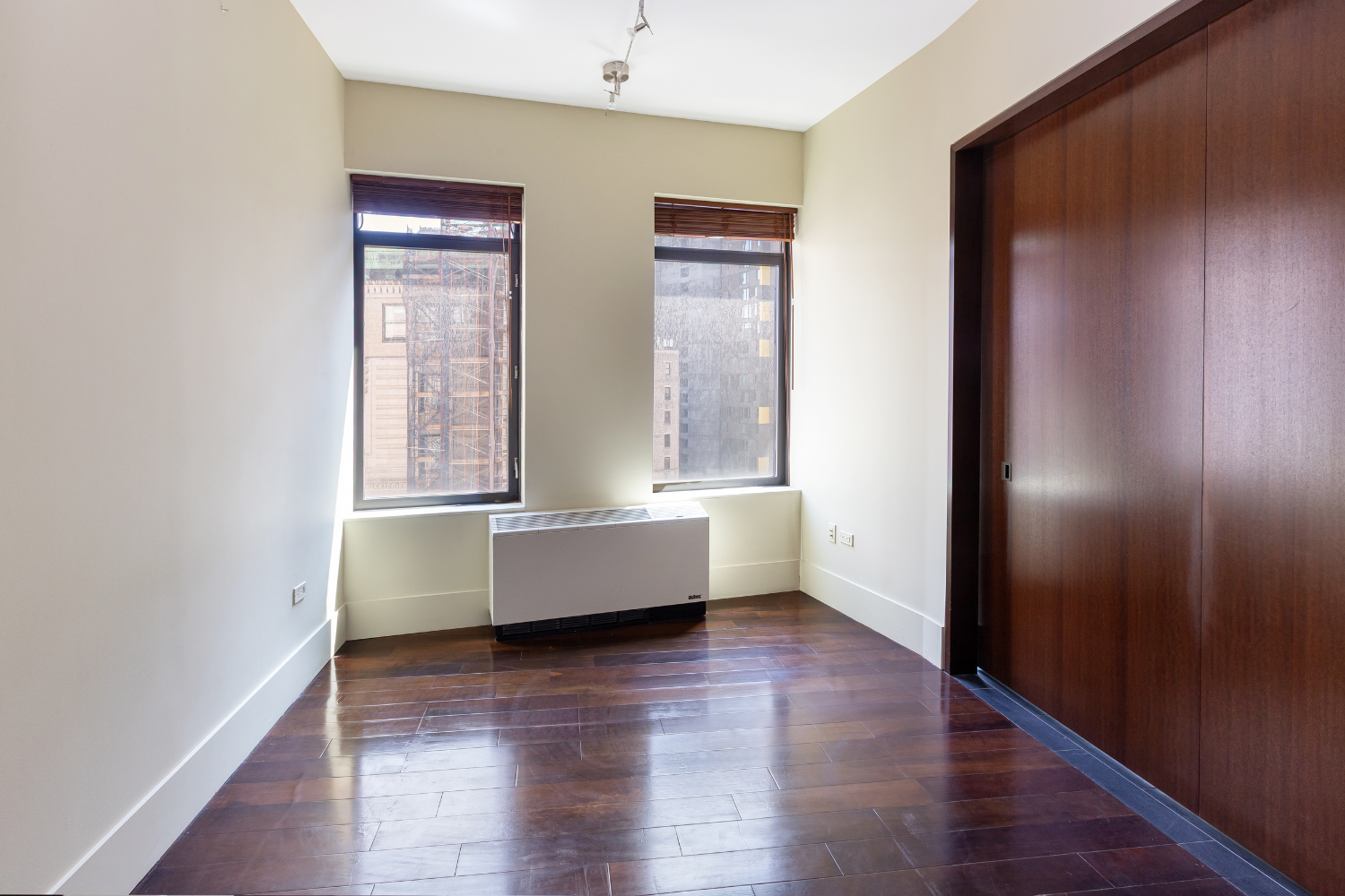 40 Broad Street 25G
