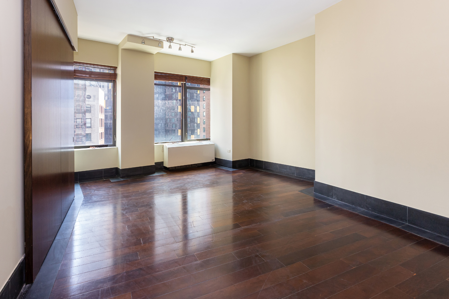 40 Broad Street 25G