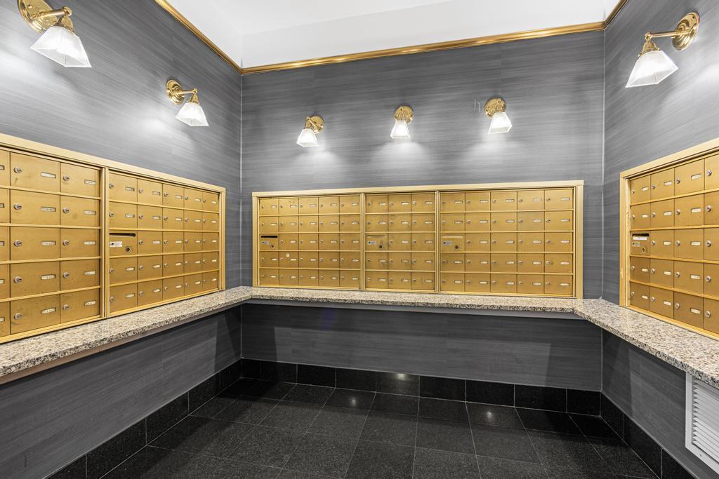 80 John Street 2A