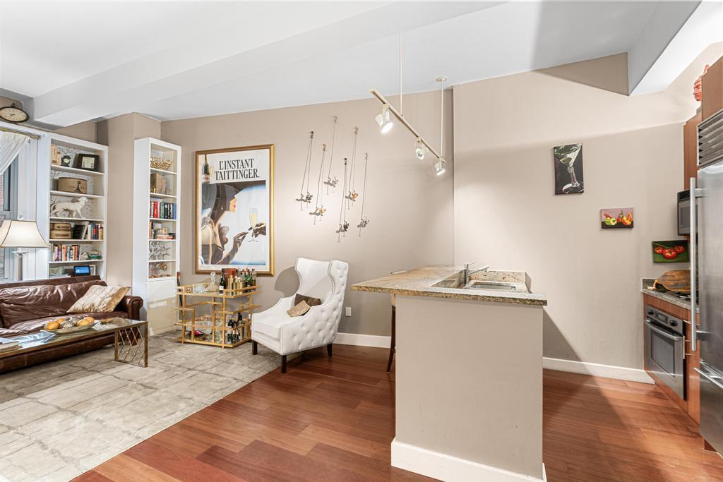 80 John Street 2A