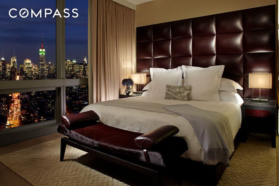 246 Spring Street 4105