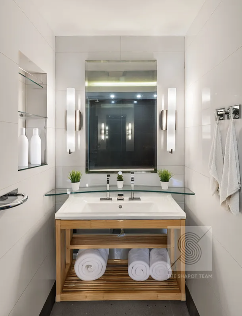 312-314 E 50th Street 4E