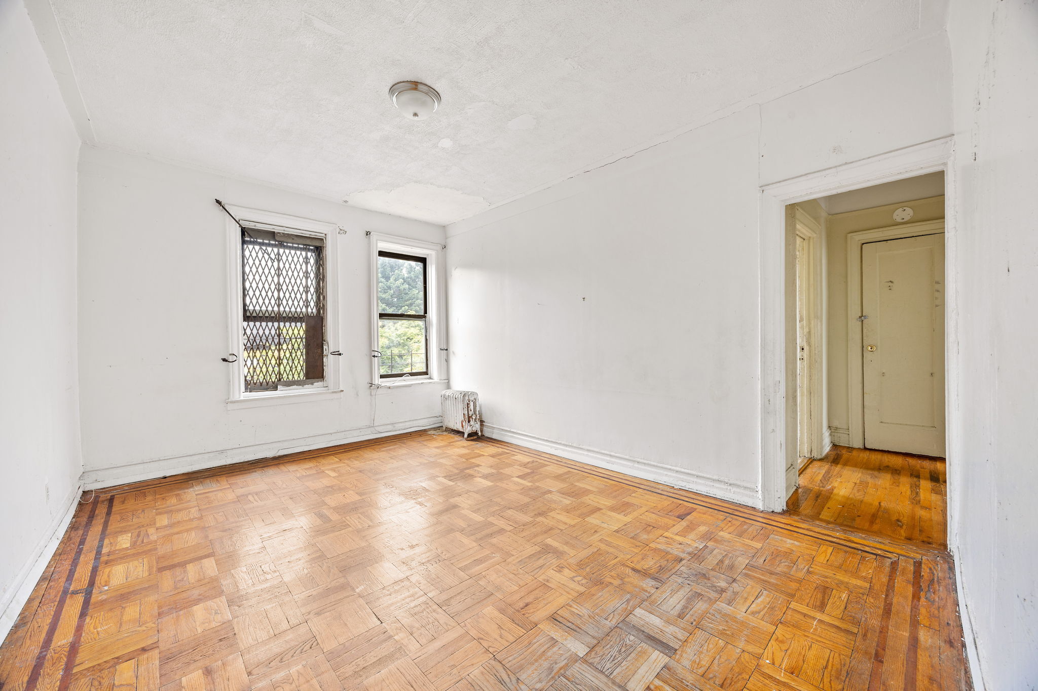 961 Washington Avenue 3G