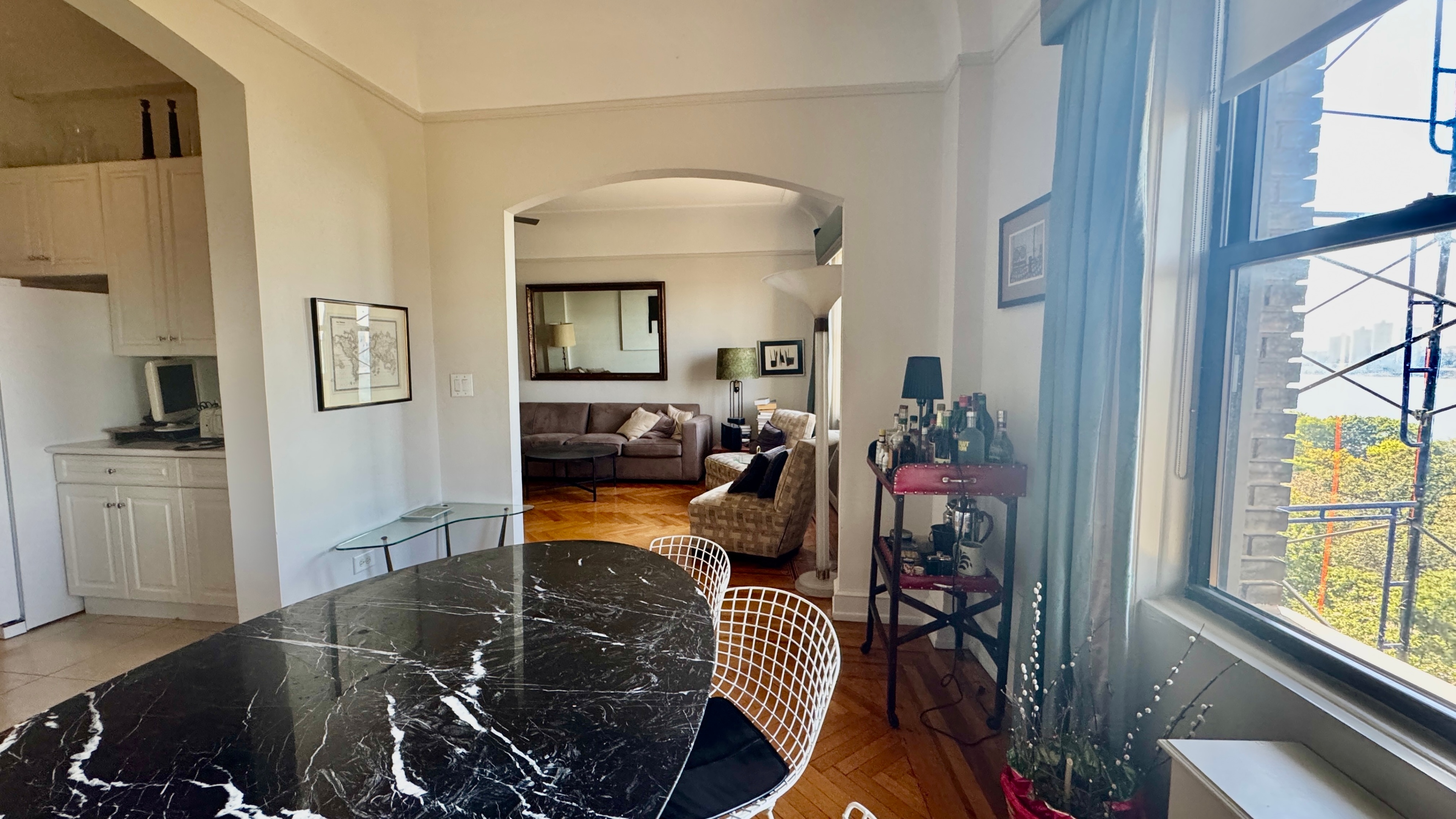 276 Riverside Drive 6E