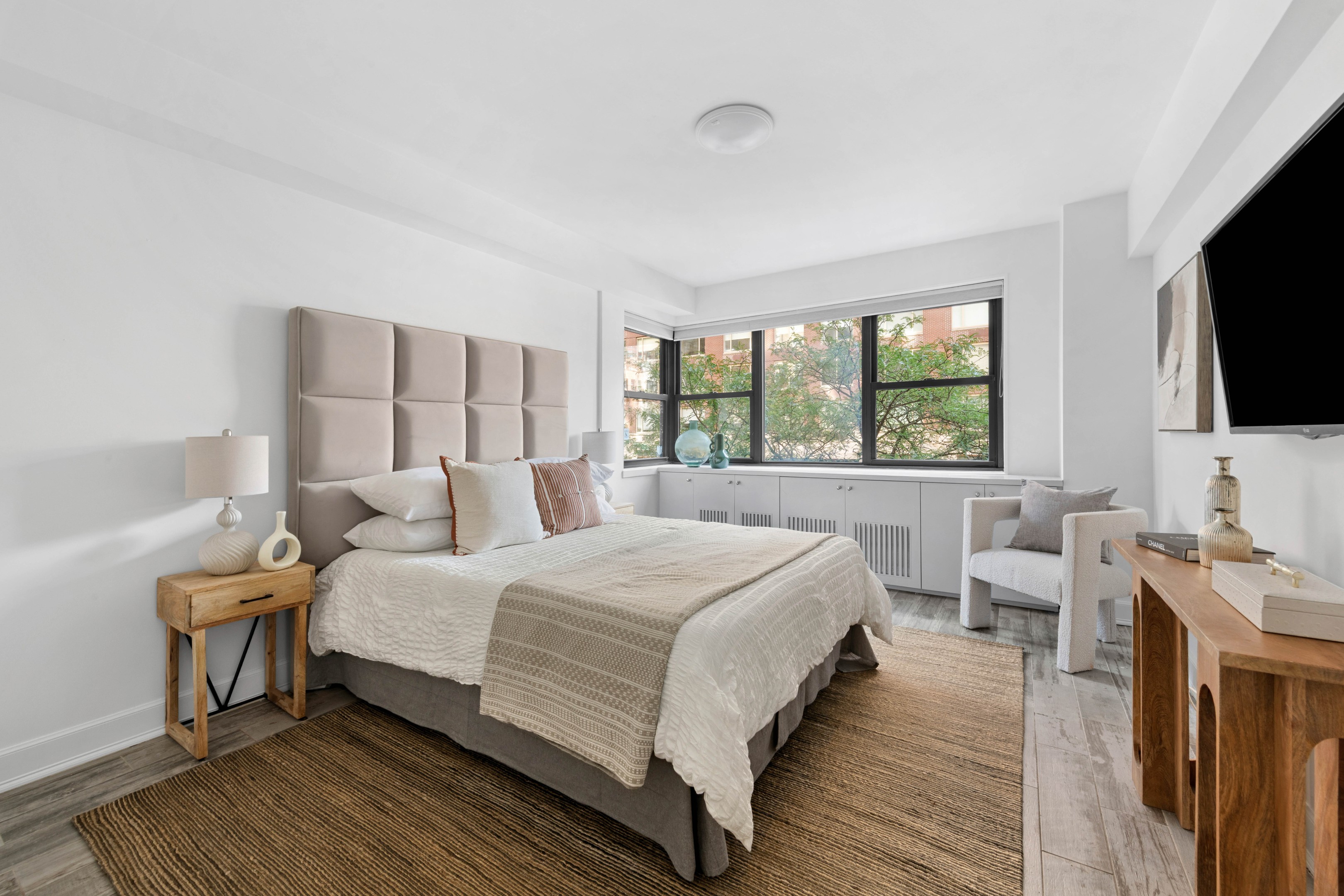 305 E 72nd Street 3DS