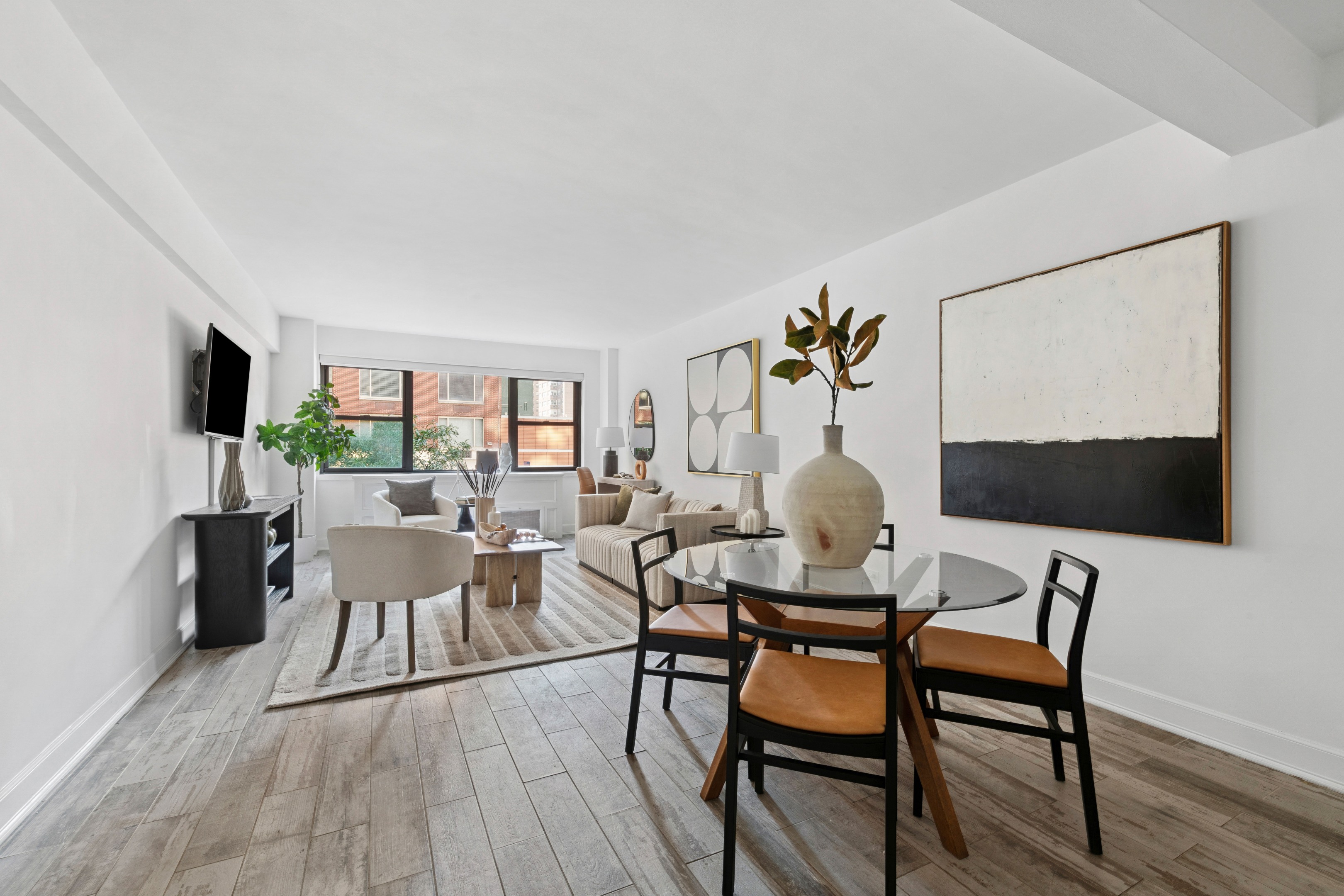 305 E 72nd Street 3DS