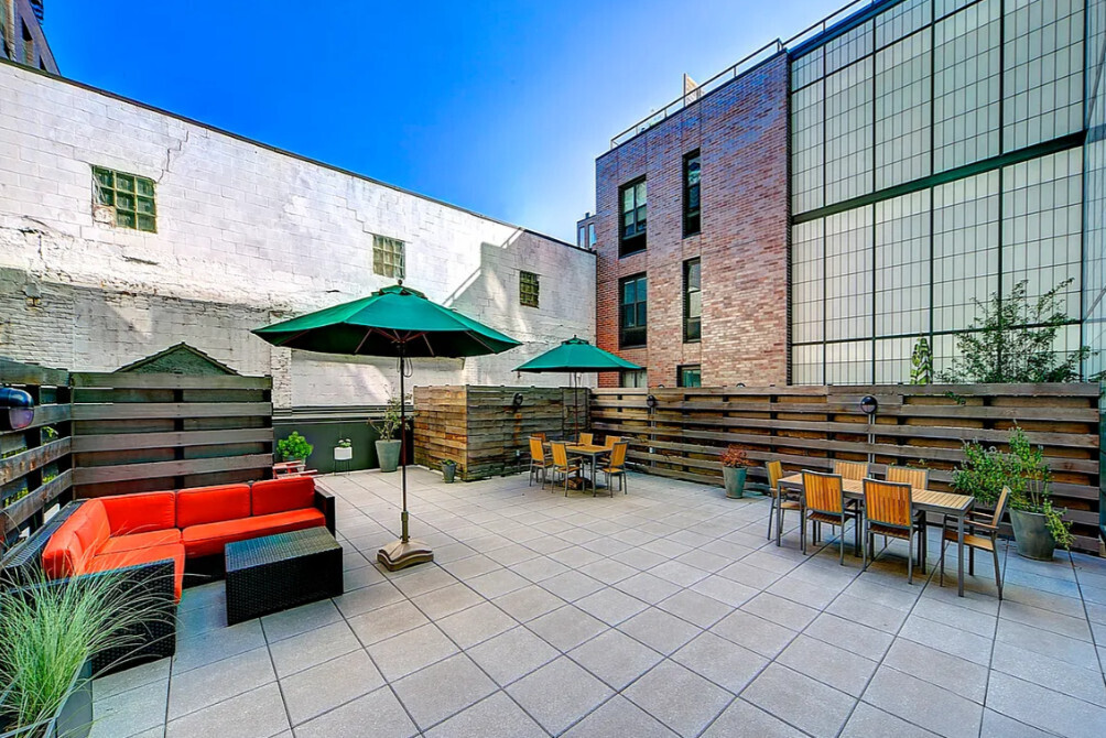 58 Metropolitan Avenue 2-B