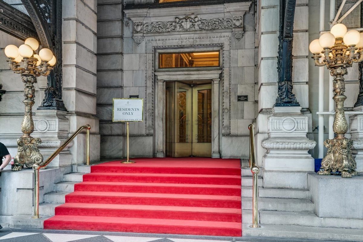 1 Central Park S 1406