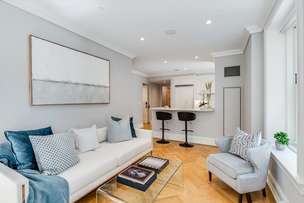1 Central Park S 1406