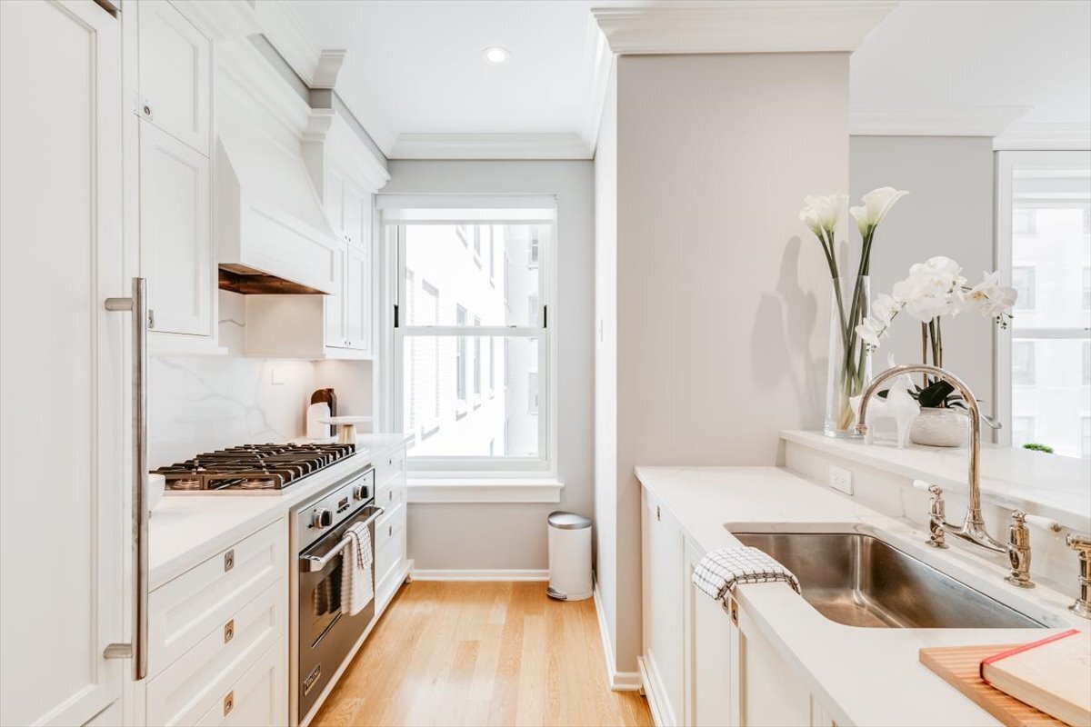 1 Central Park S 1406