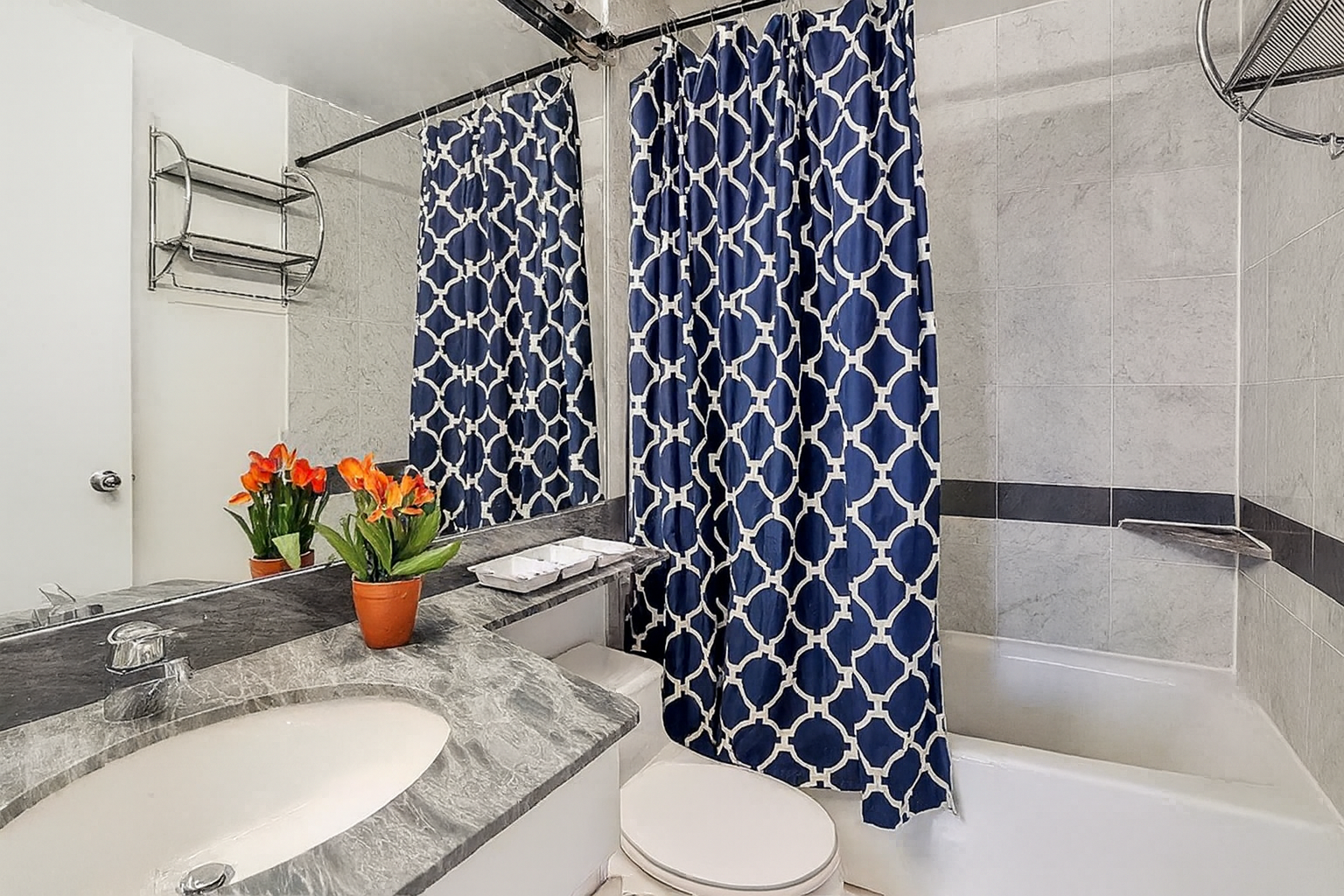 236 E 47th Street 34C