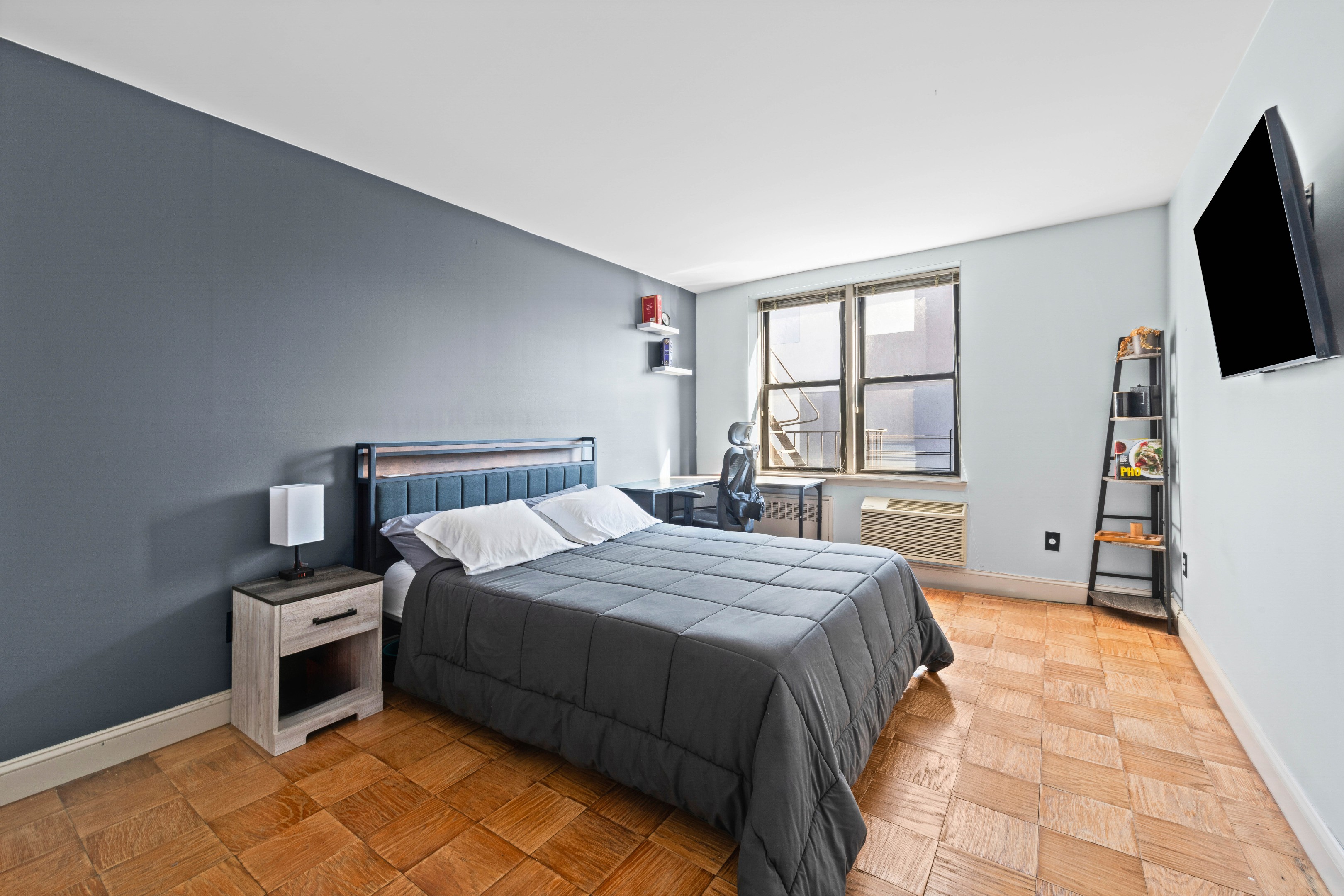 1874 Pelham Parkway S 5B