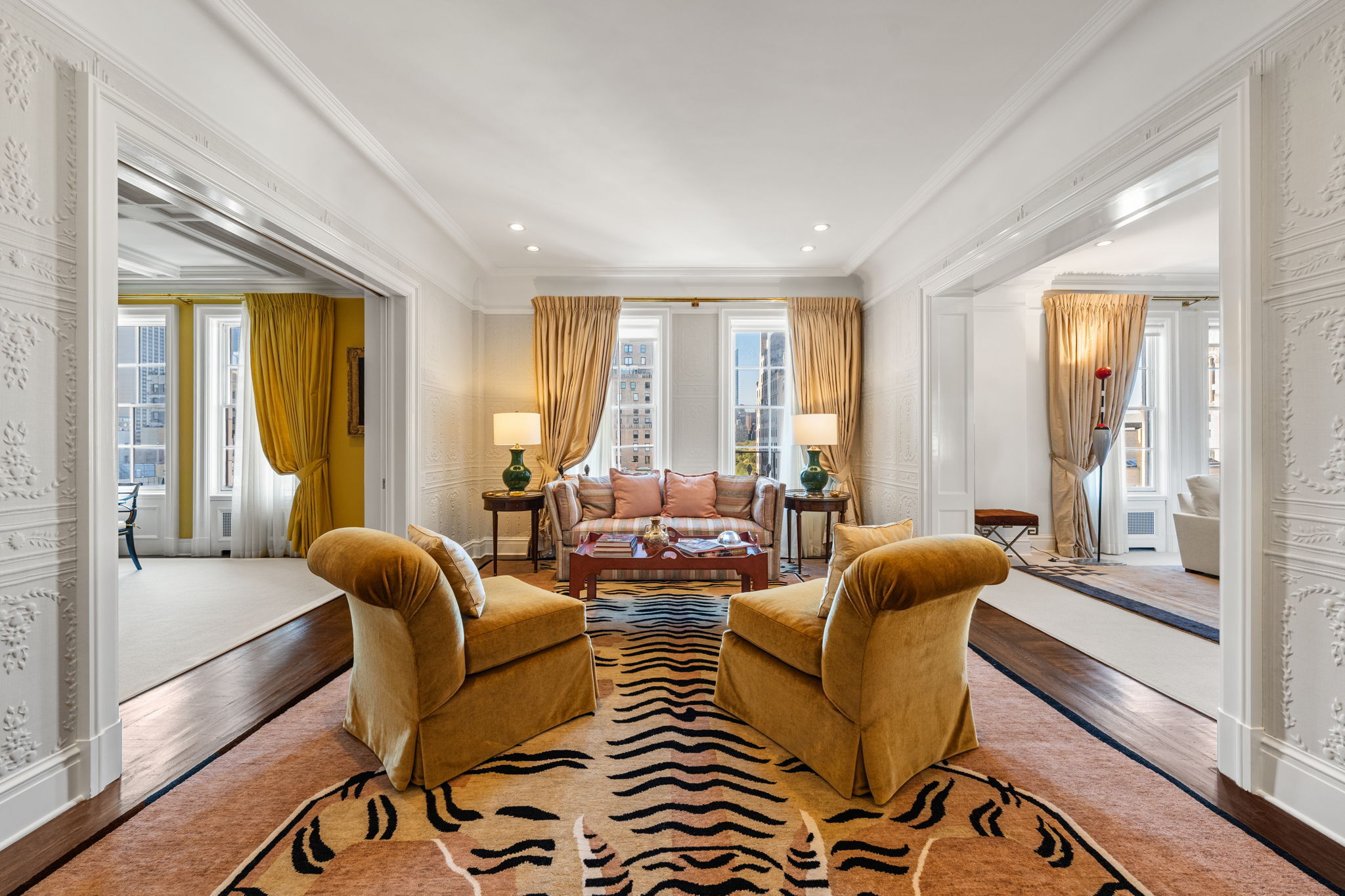 32 E 64th Street 9W