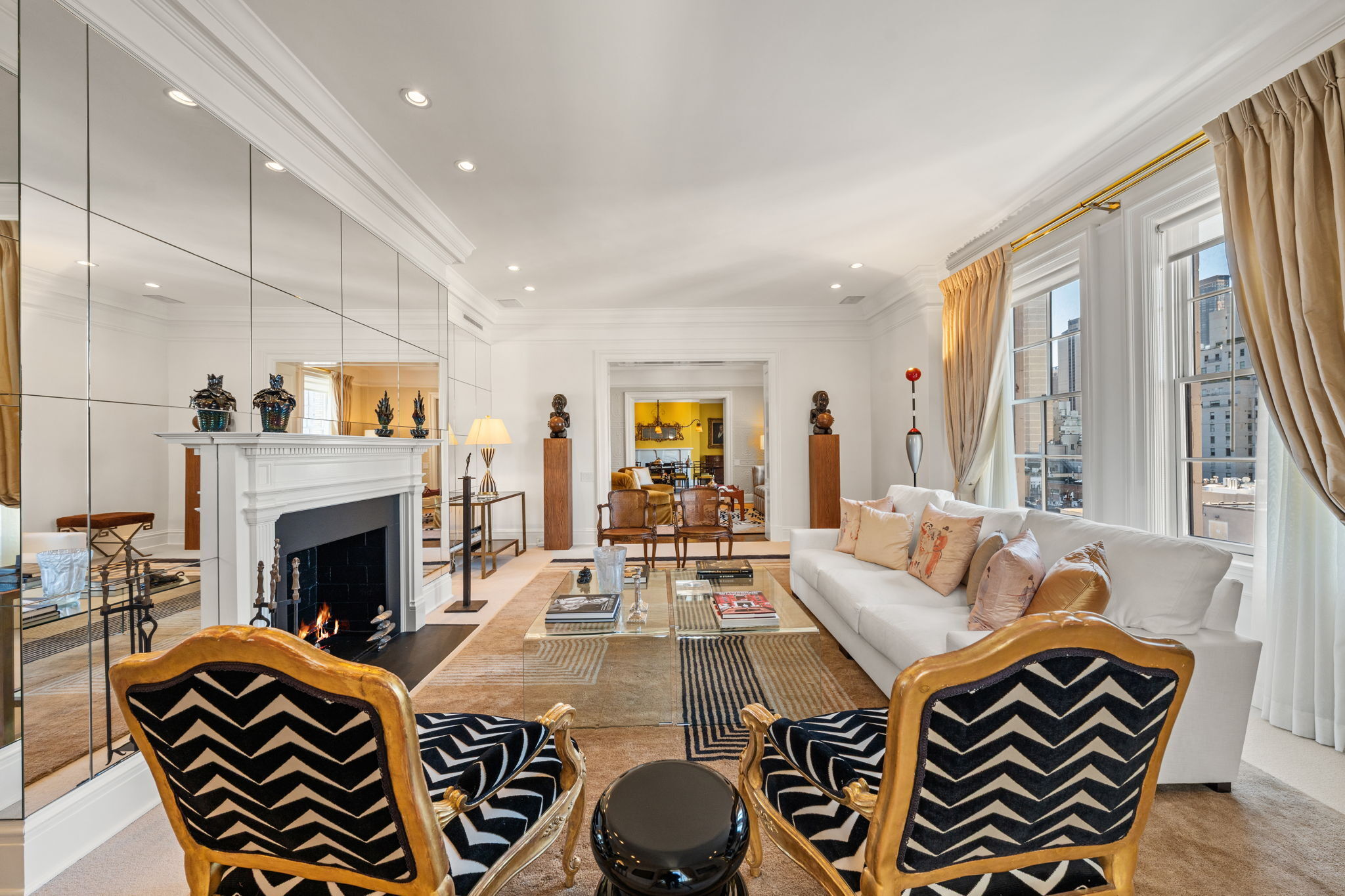32 E 64th Street 9W