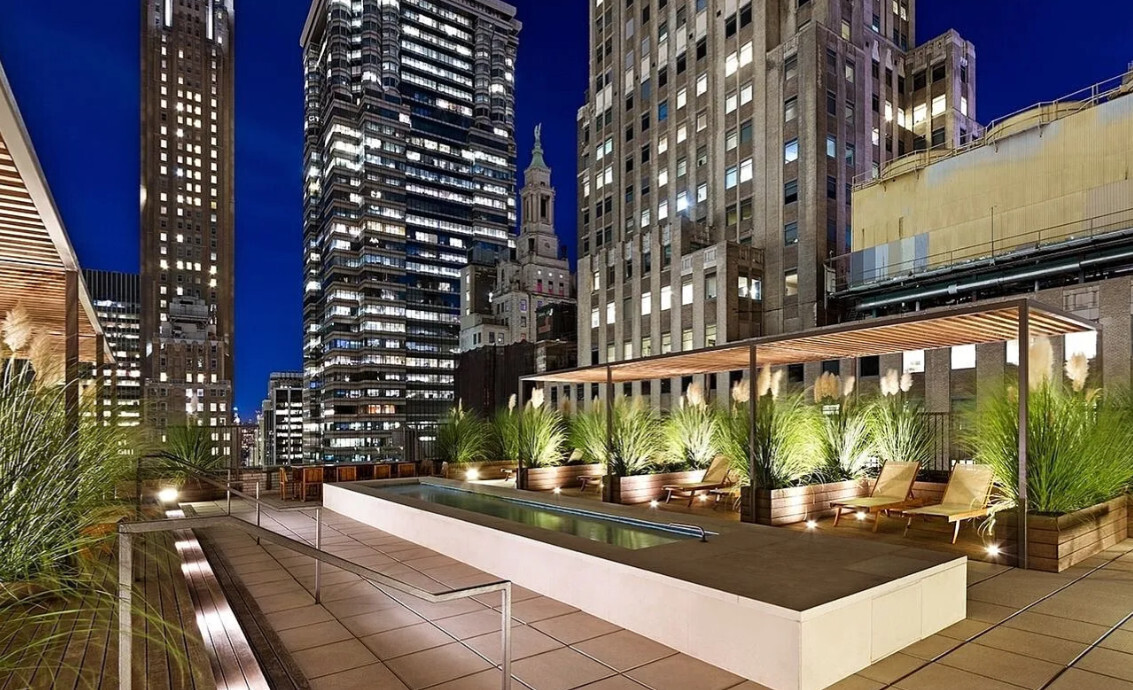 20 Pine Street 2114