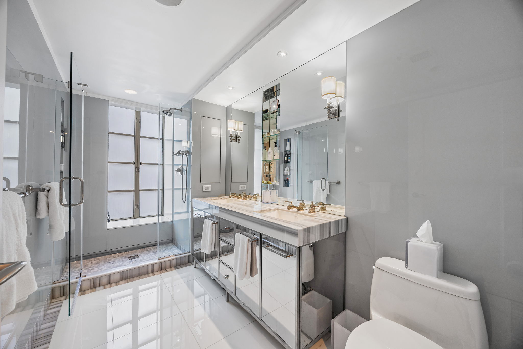 140 E 63rd Street 5DG