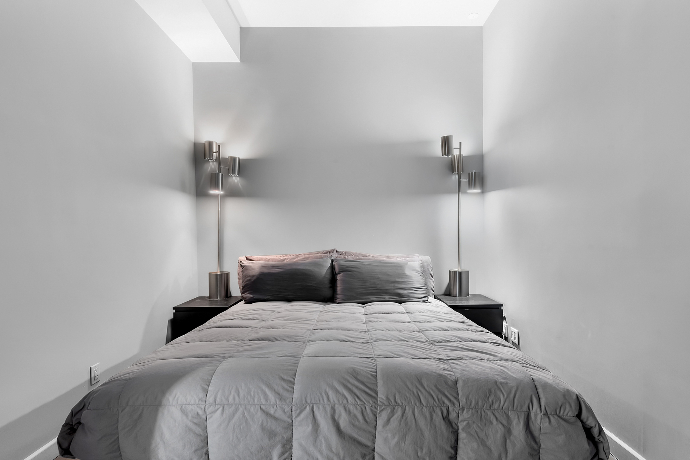 529 W 42nd Street 6S