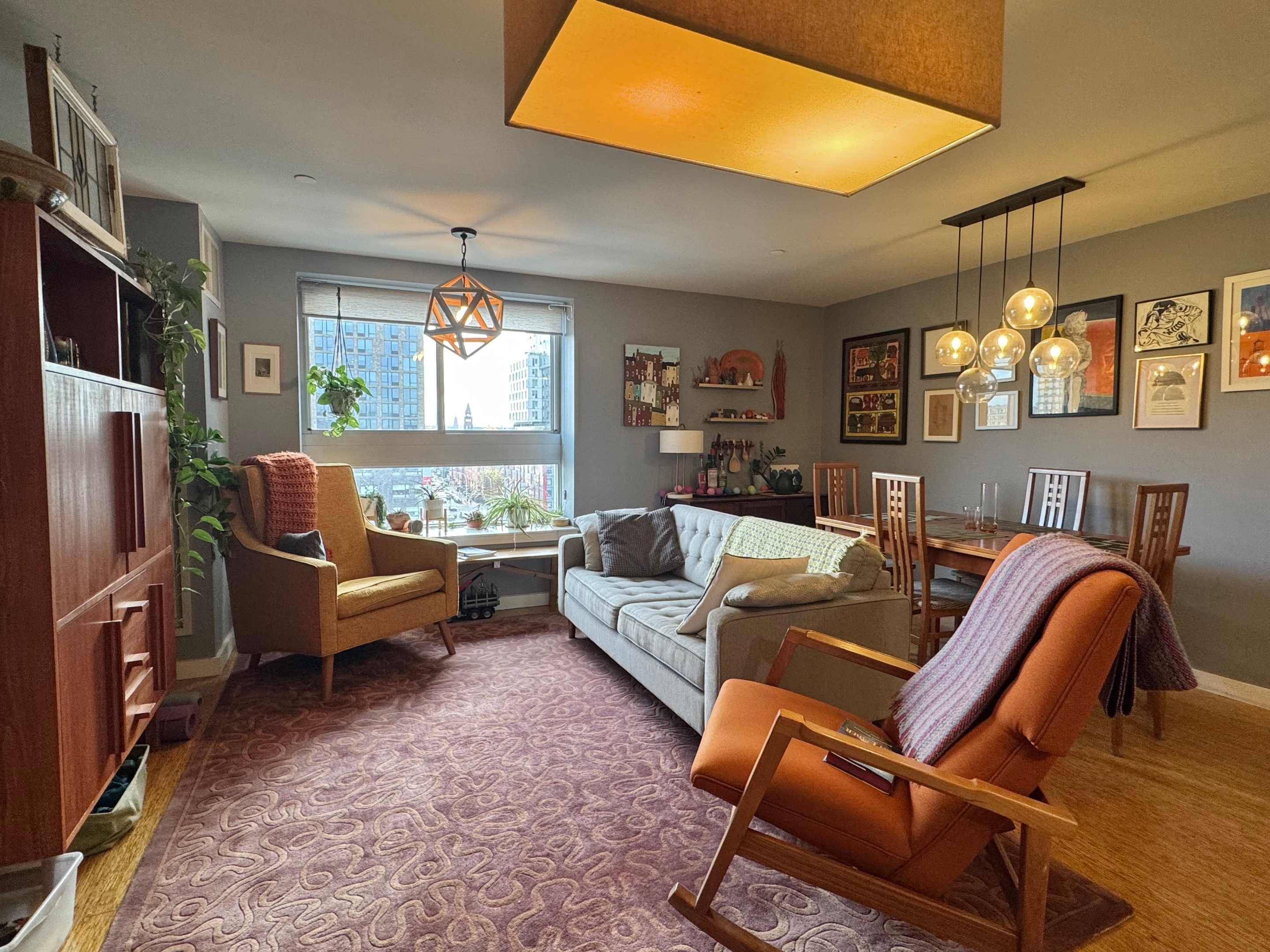 212 S Oxford Street 8G