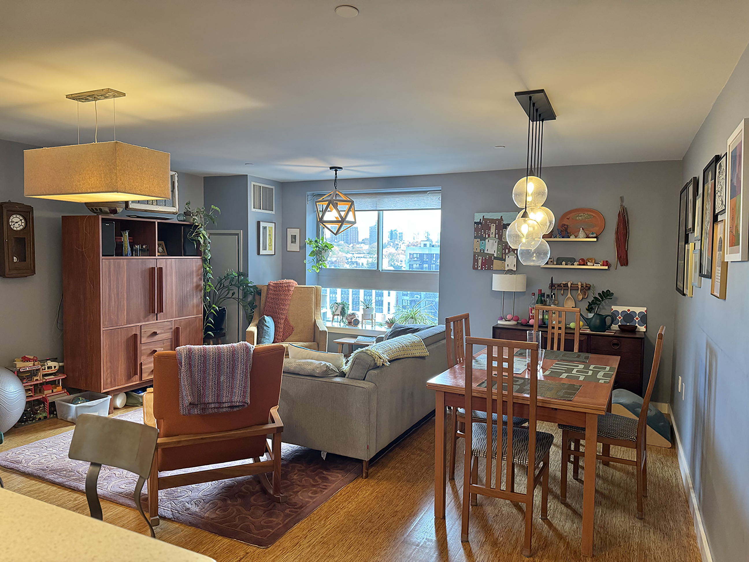 212 S Oxford Street 8G