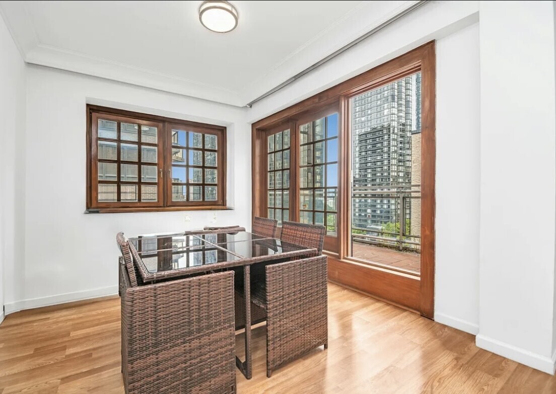 321 E 48th Street PHBC