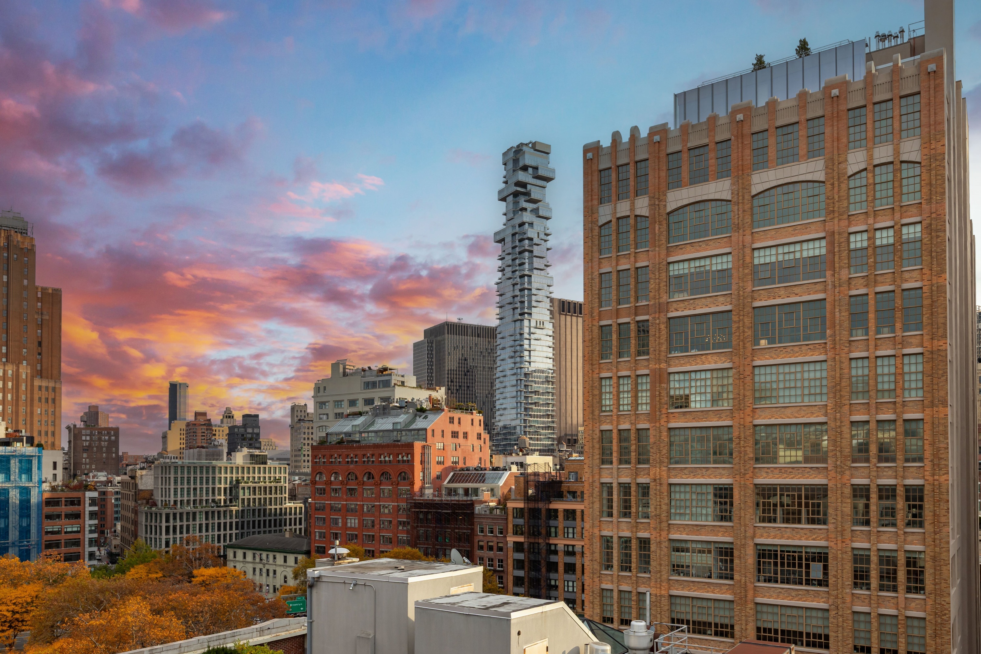 161 Hudson Street 8A