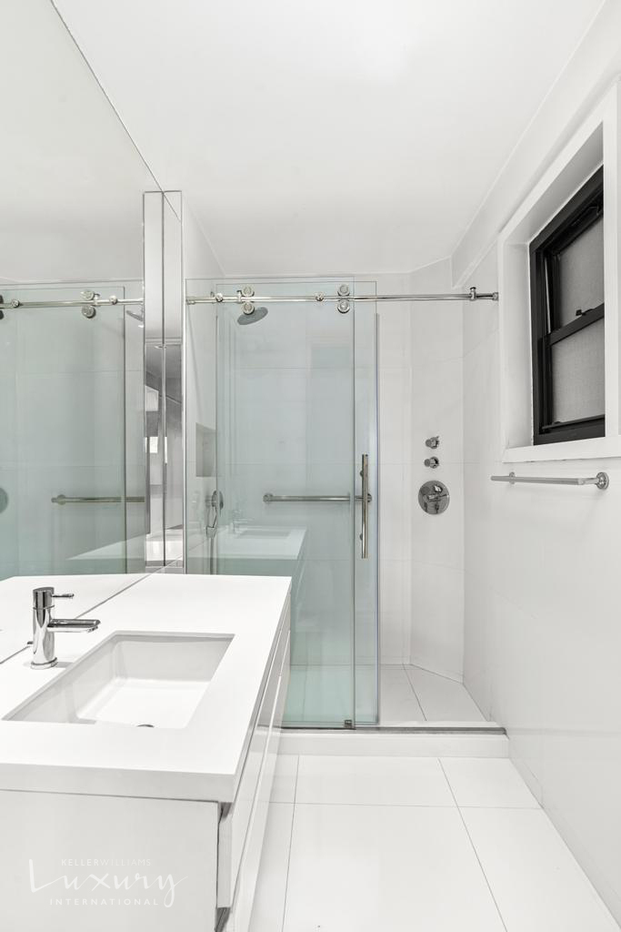 58 W 58th Street 19A