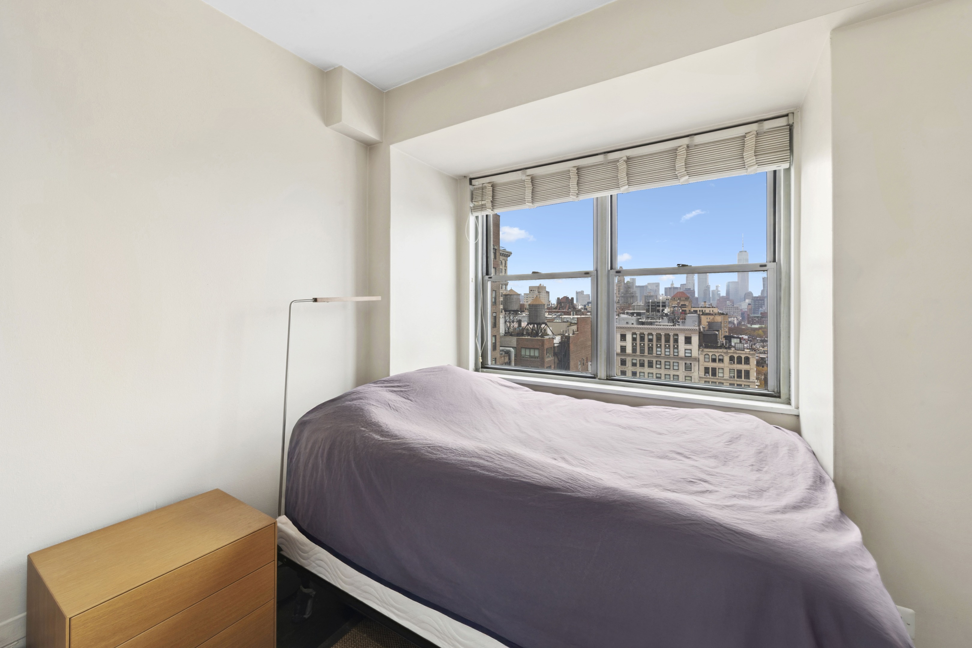 10 W 15th Street 2115