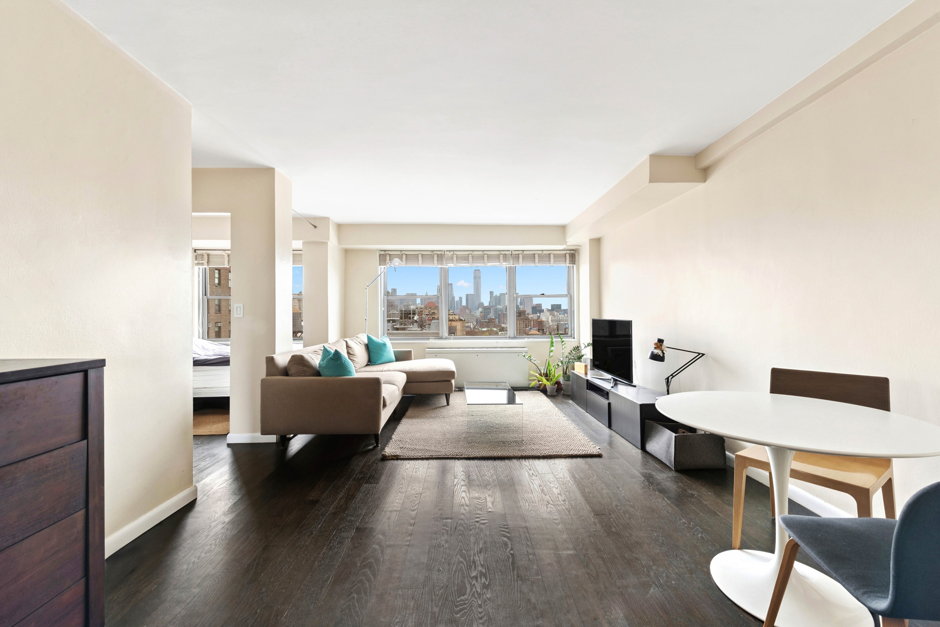 10 W 15th Street 2115