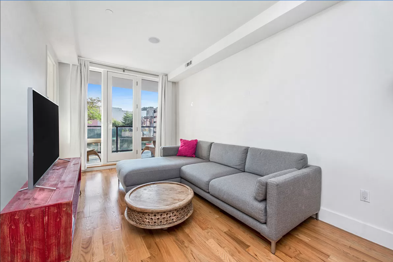 1059 Manhattan Avenue 2A