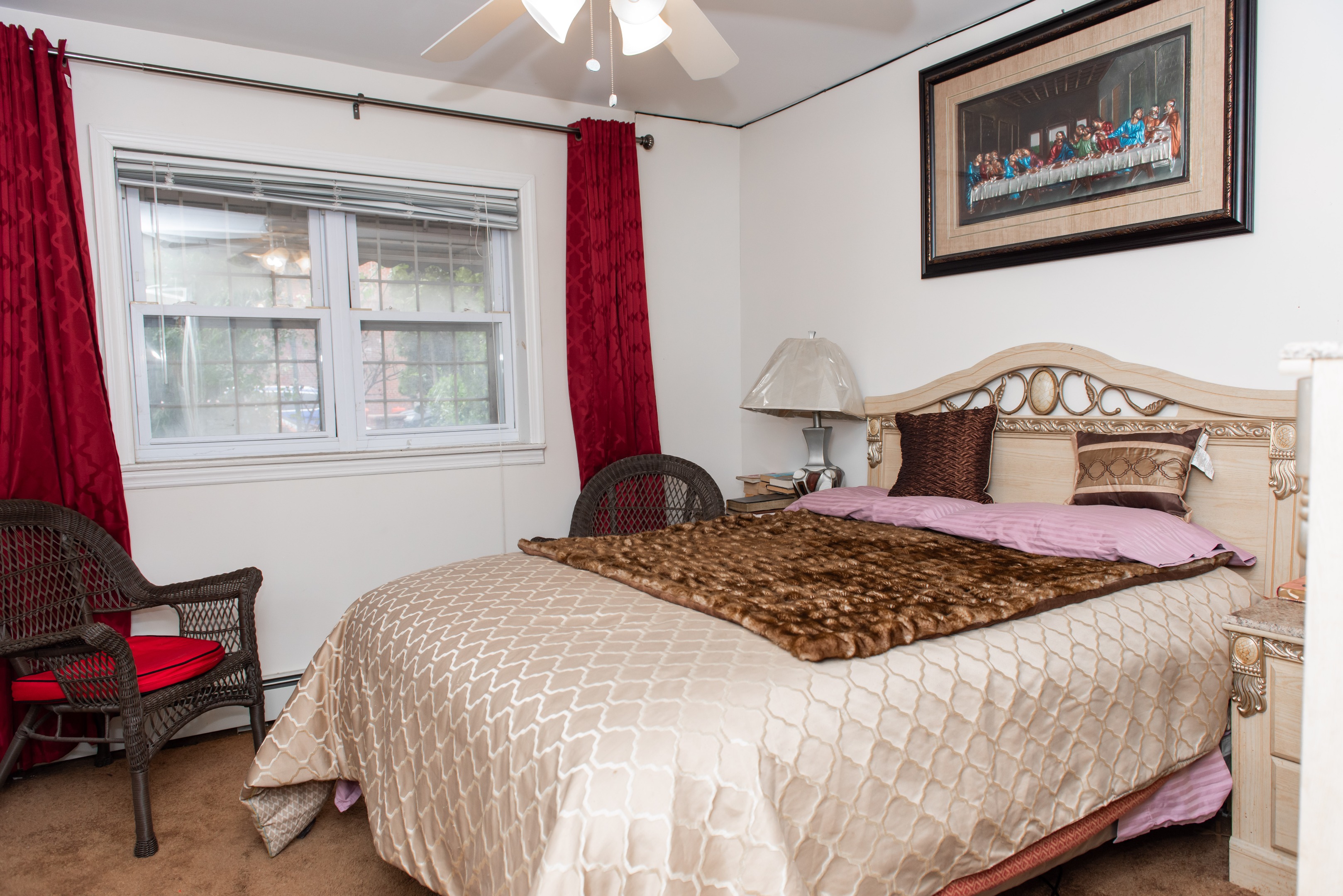 995 Warwick Street 1