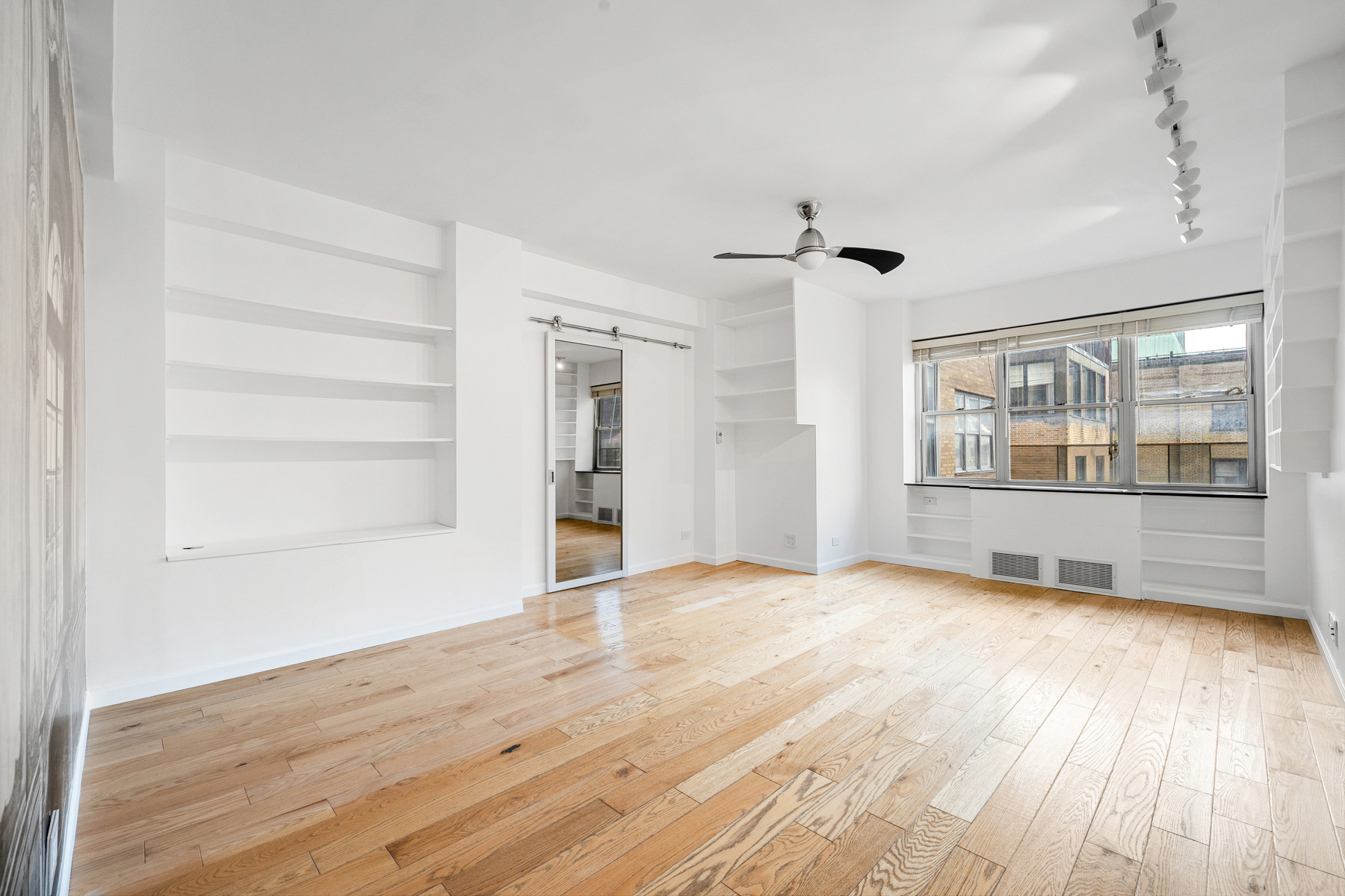 80 Park Avenue 18A