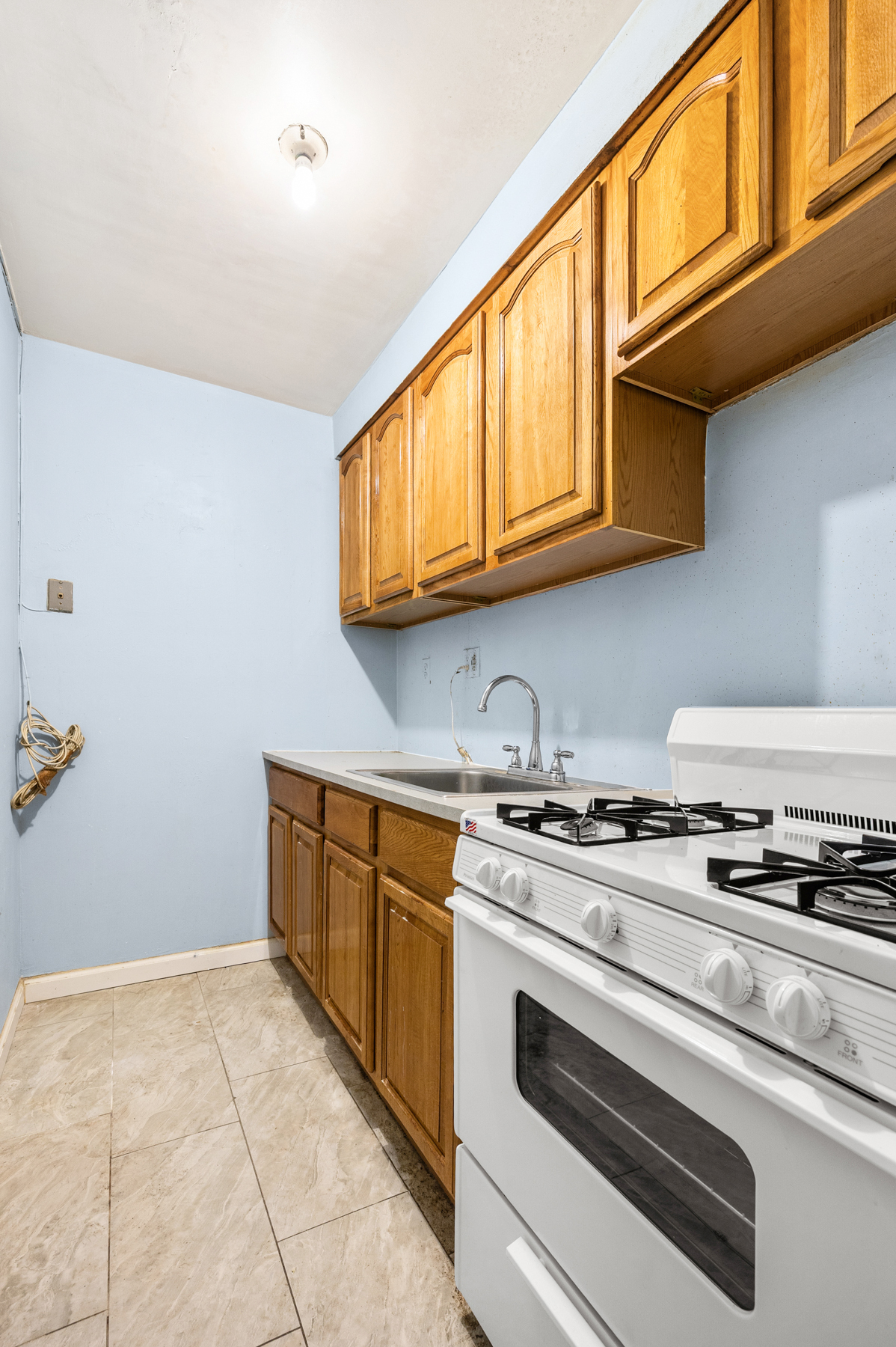 145 Morningside Avenue 1B