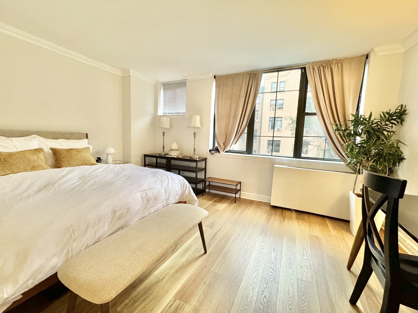 222 W 14th Street 2H