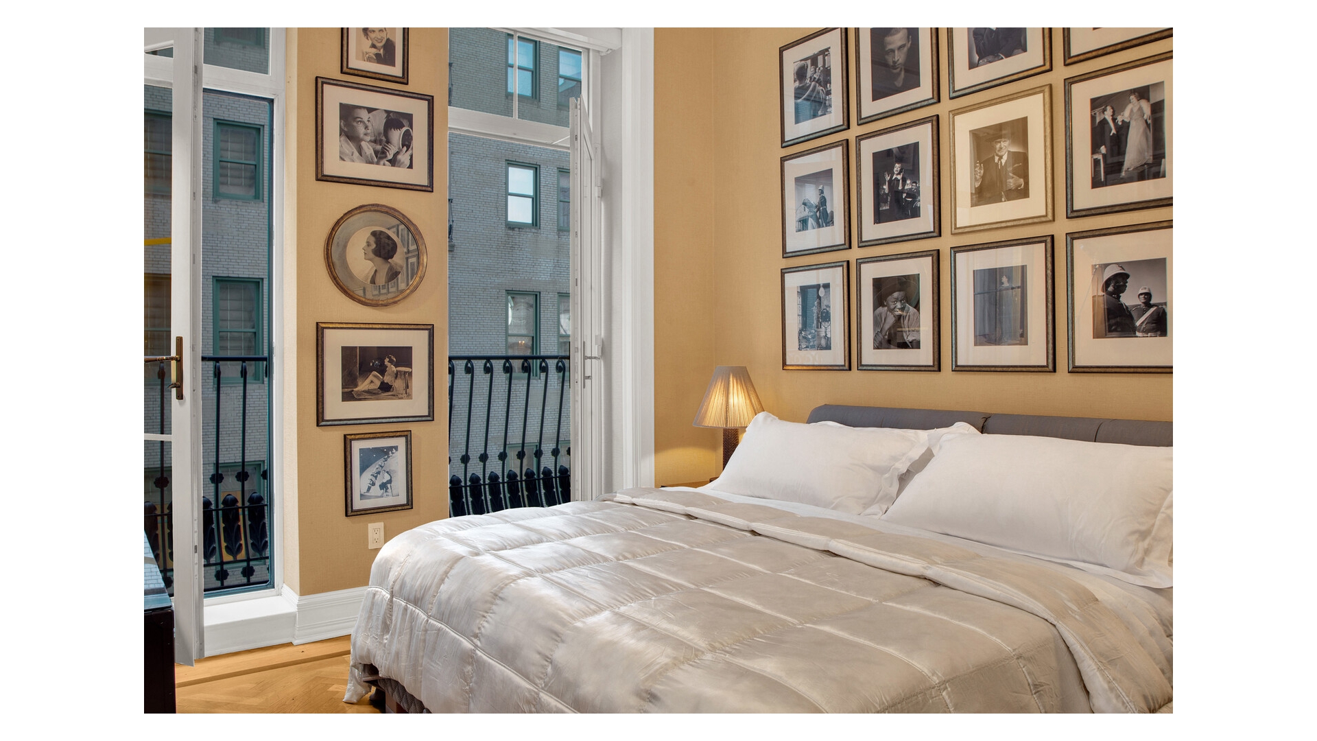 1 CENTRAL Park S 1202