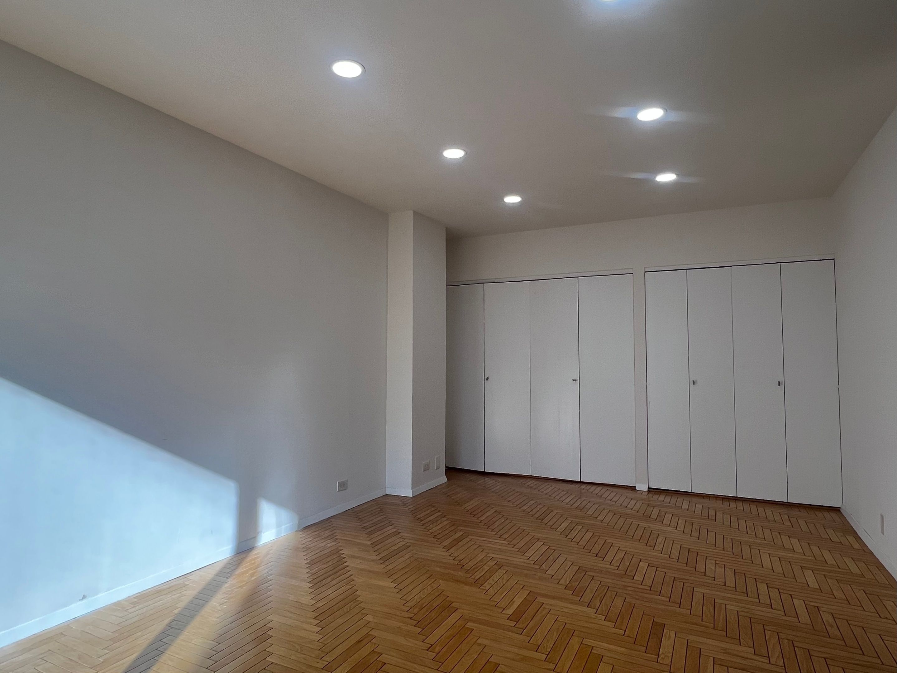 106 Central Park S 25G