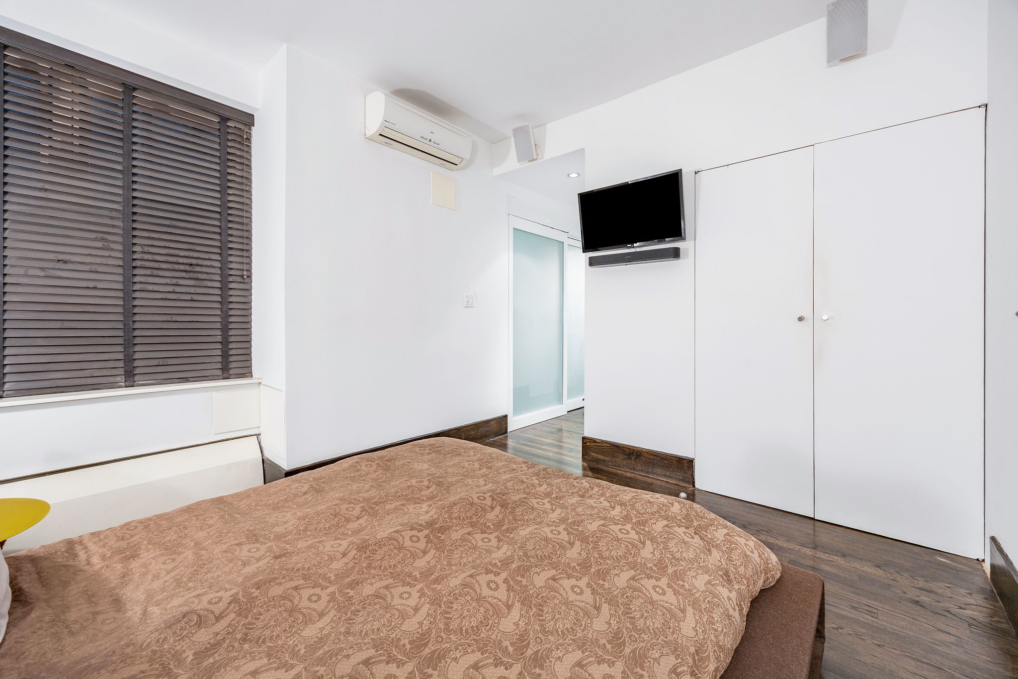 100 Central Park S 2B