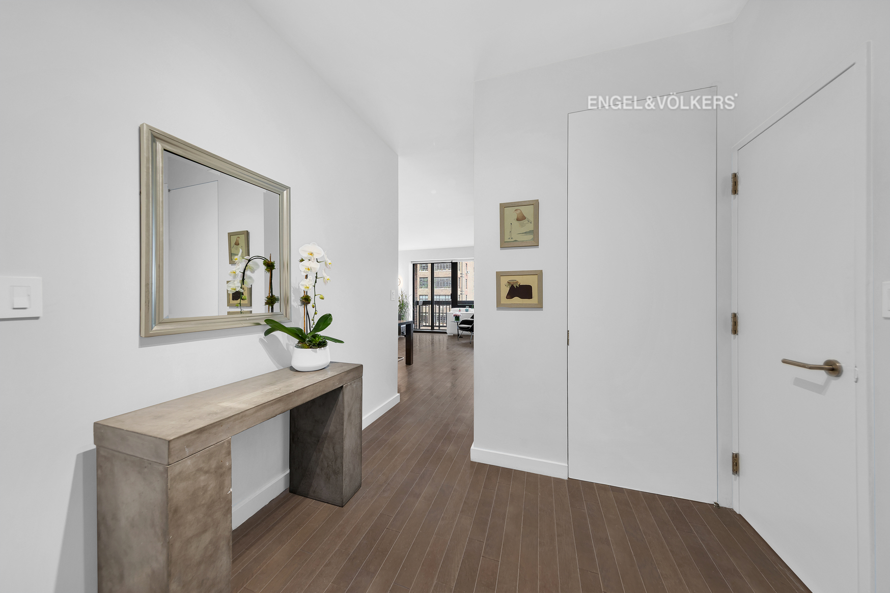 350 E 72nd Street 9B