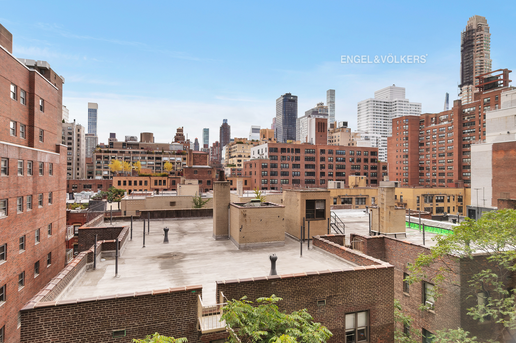 350 E 72nd Street 9B