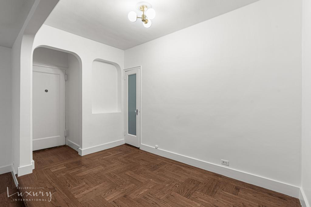 225 E 74th Street 4N