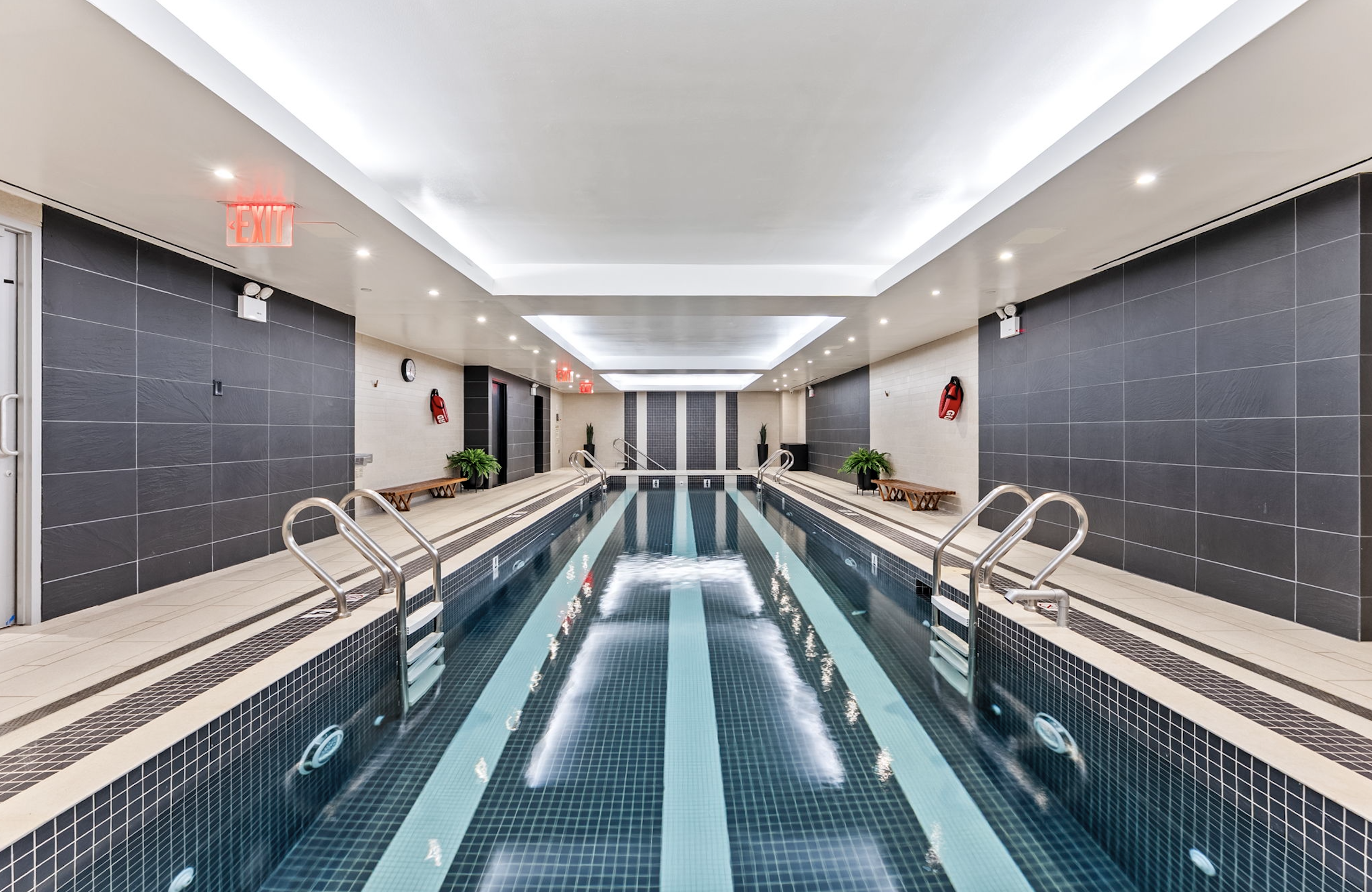 166 W 18th Street 2D