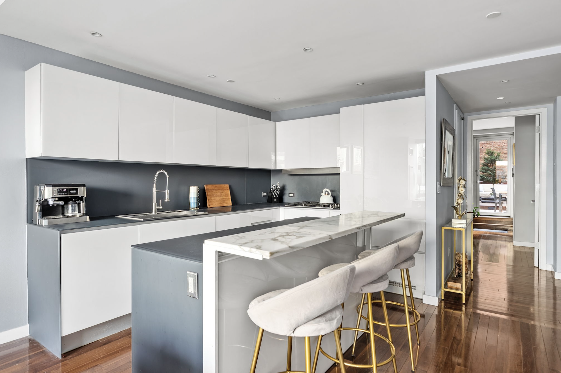 166 W 18th Street 2D